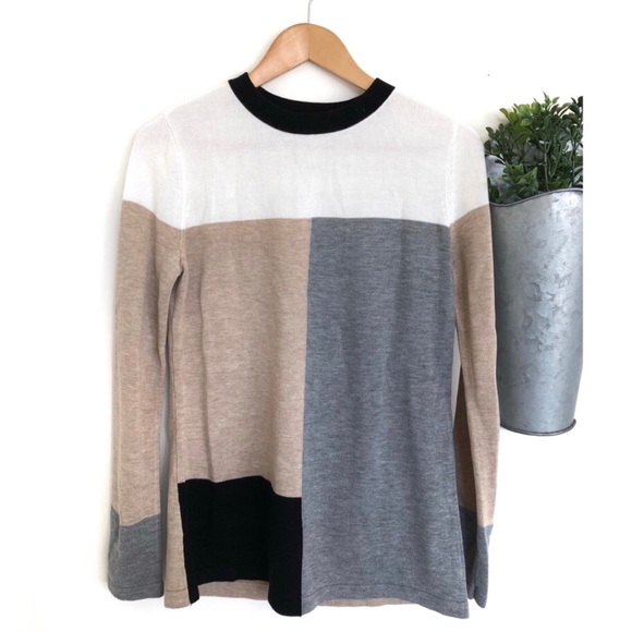 Calvin Klein Sweaters - 5/$35  Calvin Klein Color Block Crewneck Sweater